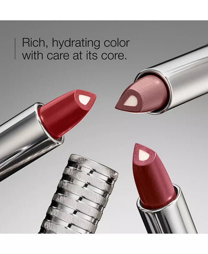 Clinique Kisses: Drėkinamųjų ilgai išliekančių lūpų dažų dovanų rinkinys